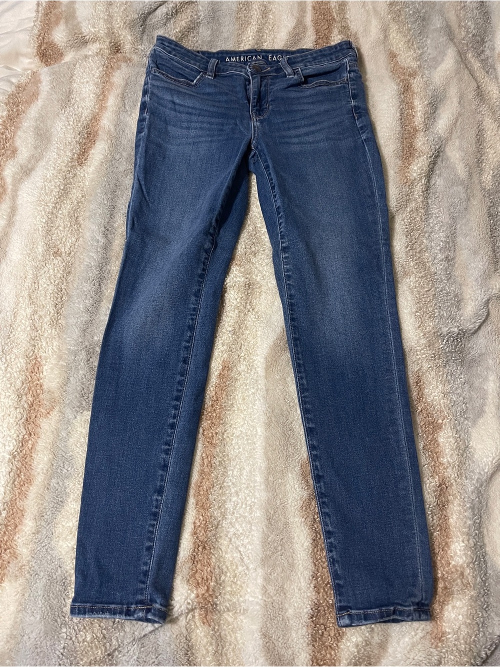American Eagle Outfitters Women’s Navy Skinny Jeans